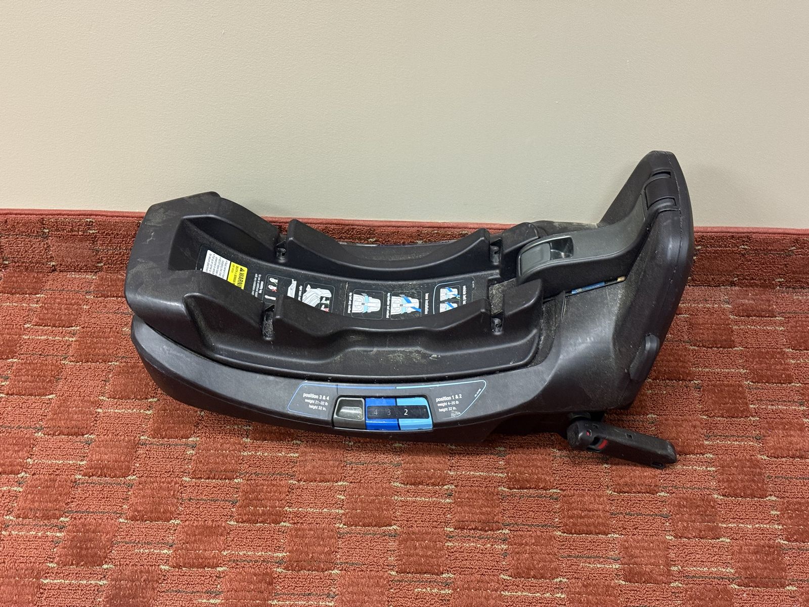 Nuna Car Seat Base - Black