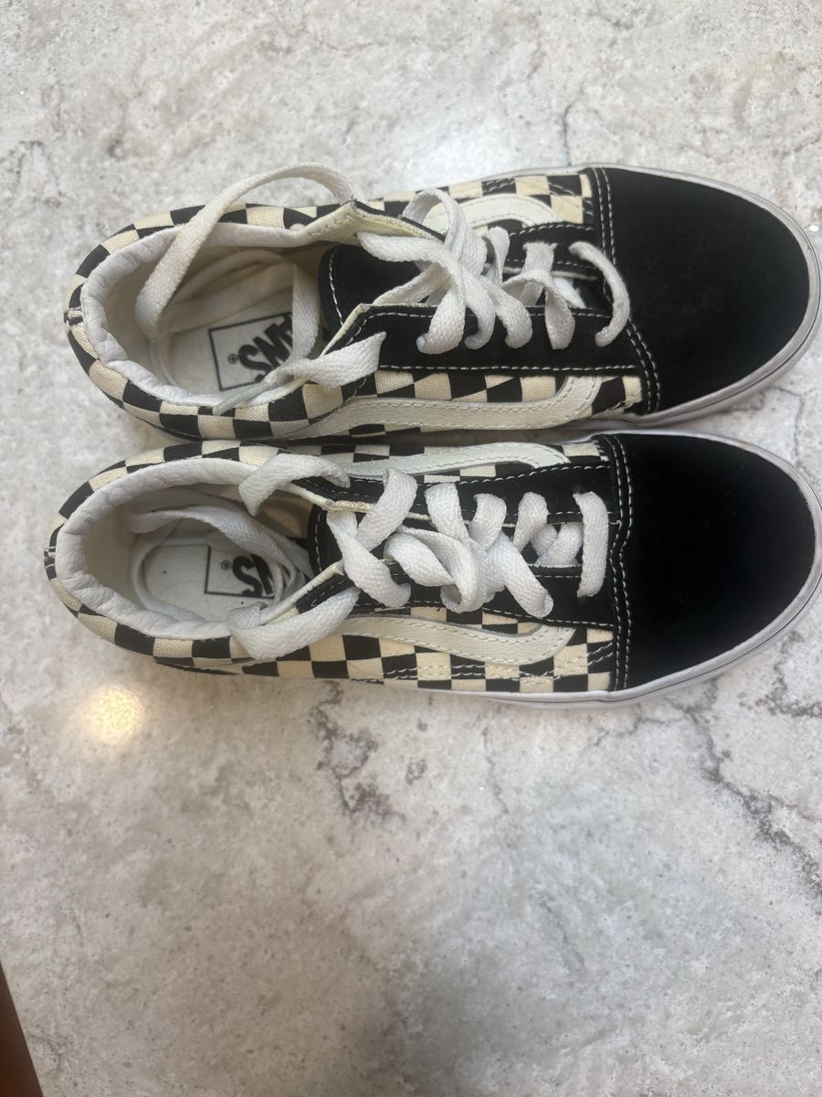 Kids 13.5 almost new vans shoes