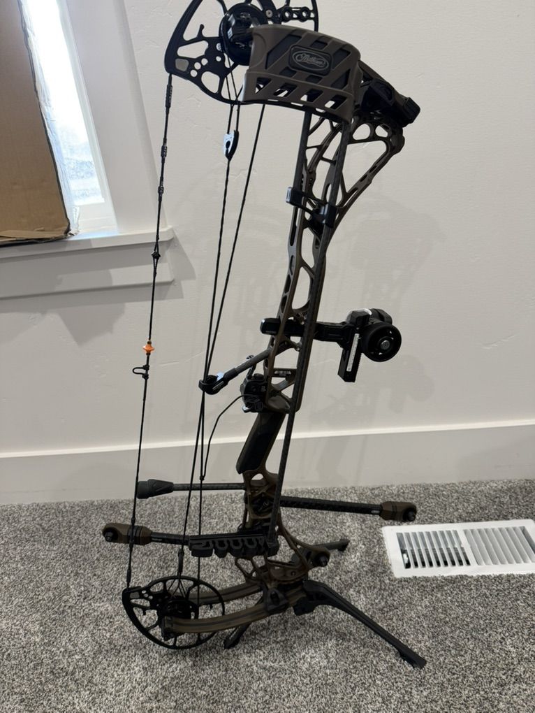 Mathews Arc 30 Kodiak Brown