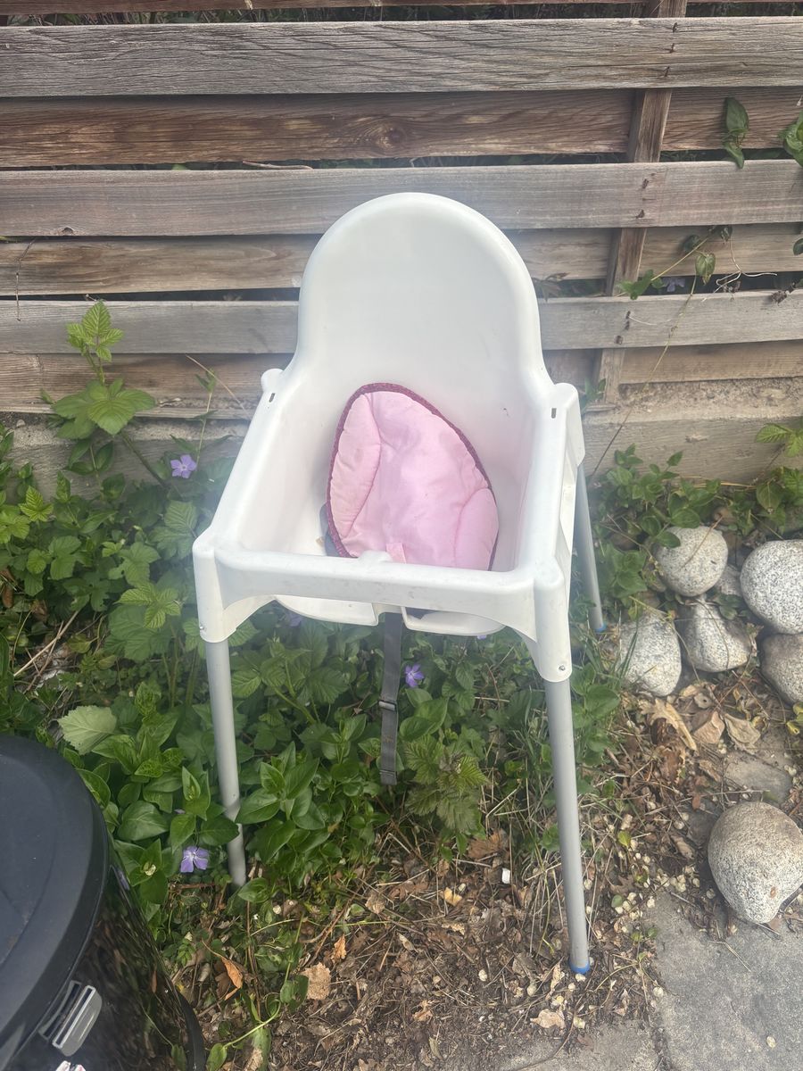 Free Baby High Chair – FCFS