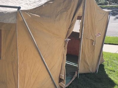 Vintage Coleman spring bar 8 x 11 canvas tent