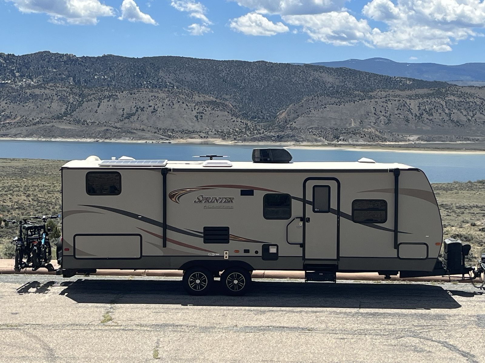 2015 Keystone Sprinter Campfire Edition 28 BH travel trailer