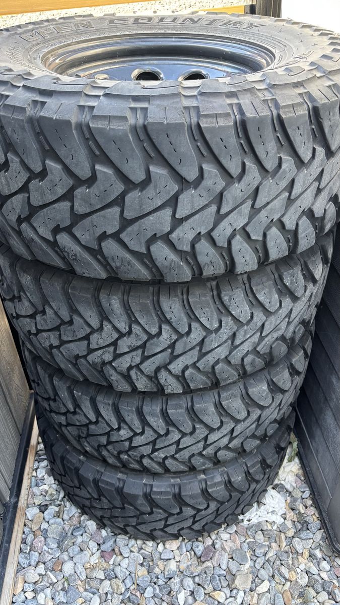 Free Tires 305/70/R16 (33’s)