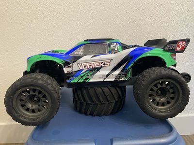Vorteks RC Truck