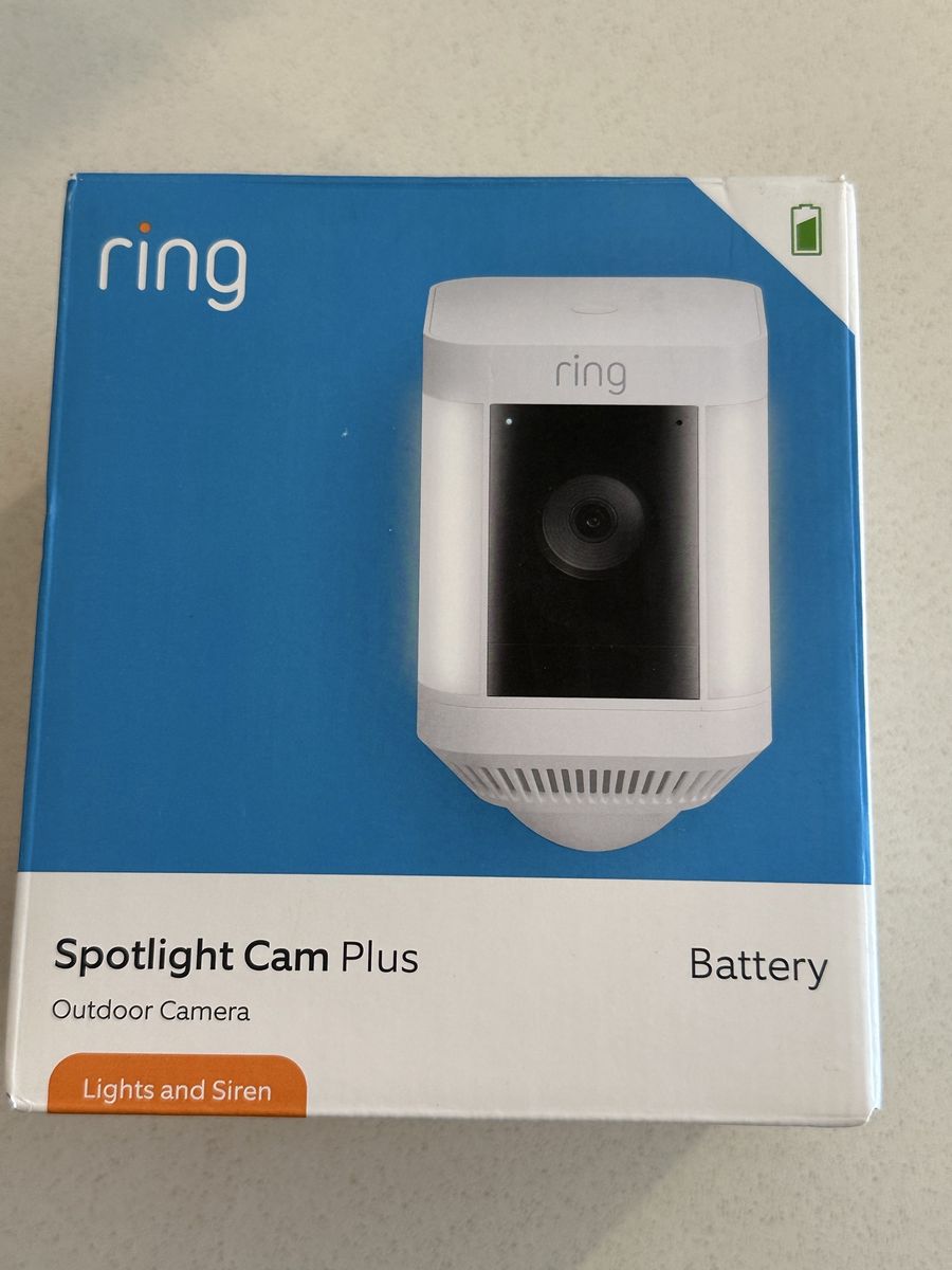 Ring Spotlight Cam Plus (Battery)