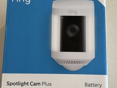 Ring Spotlight Cam Plus (Battery)