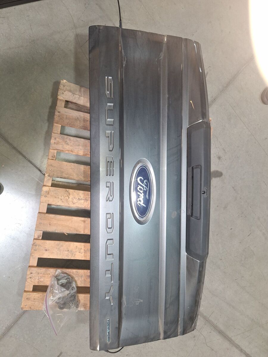 2019 Ford F350 Tailgate