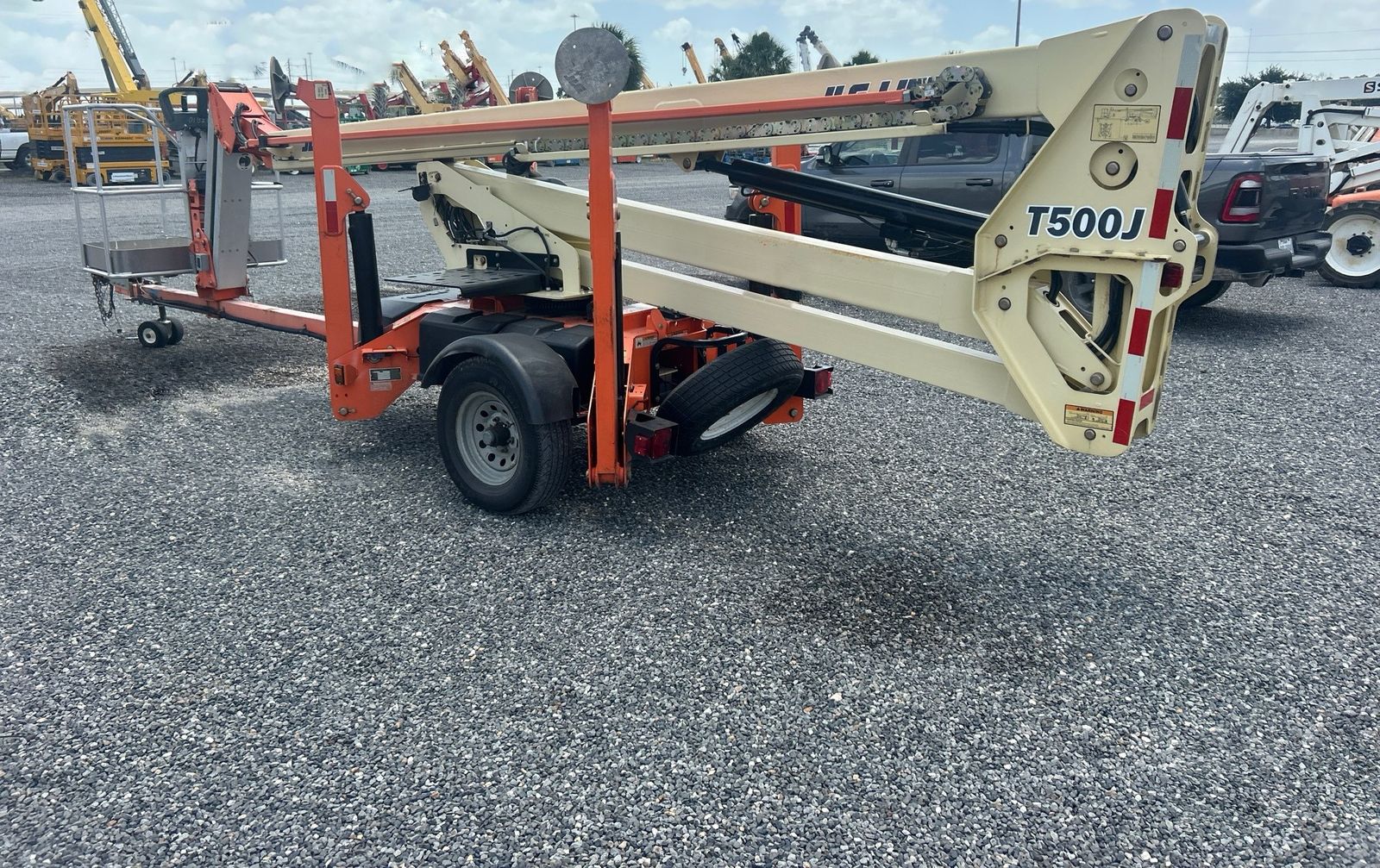 2019 JLG T500J Towable Boom Lift