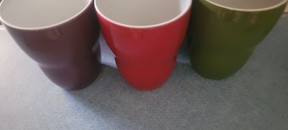 3 Aidia 2008 Starbucks 8 oz handles coffe cups