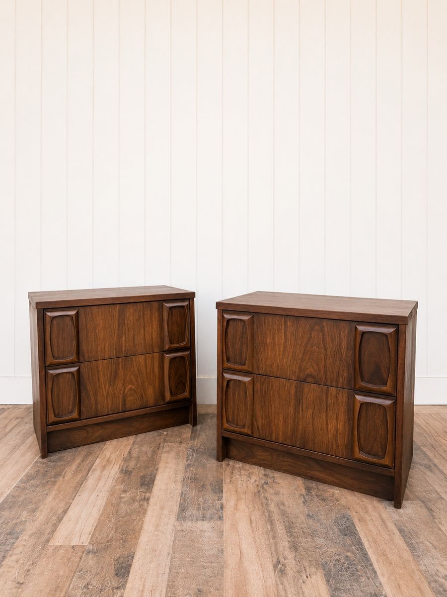 Mid Century Modern Nightstands