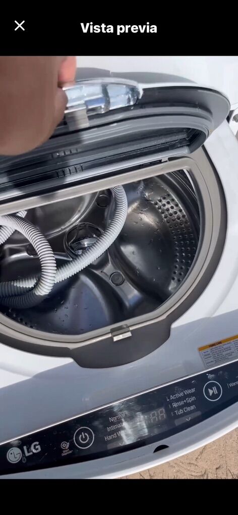 $450 OBO GOOD WASHER AND WASHER PEDESTAL