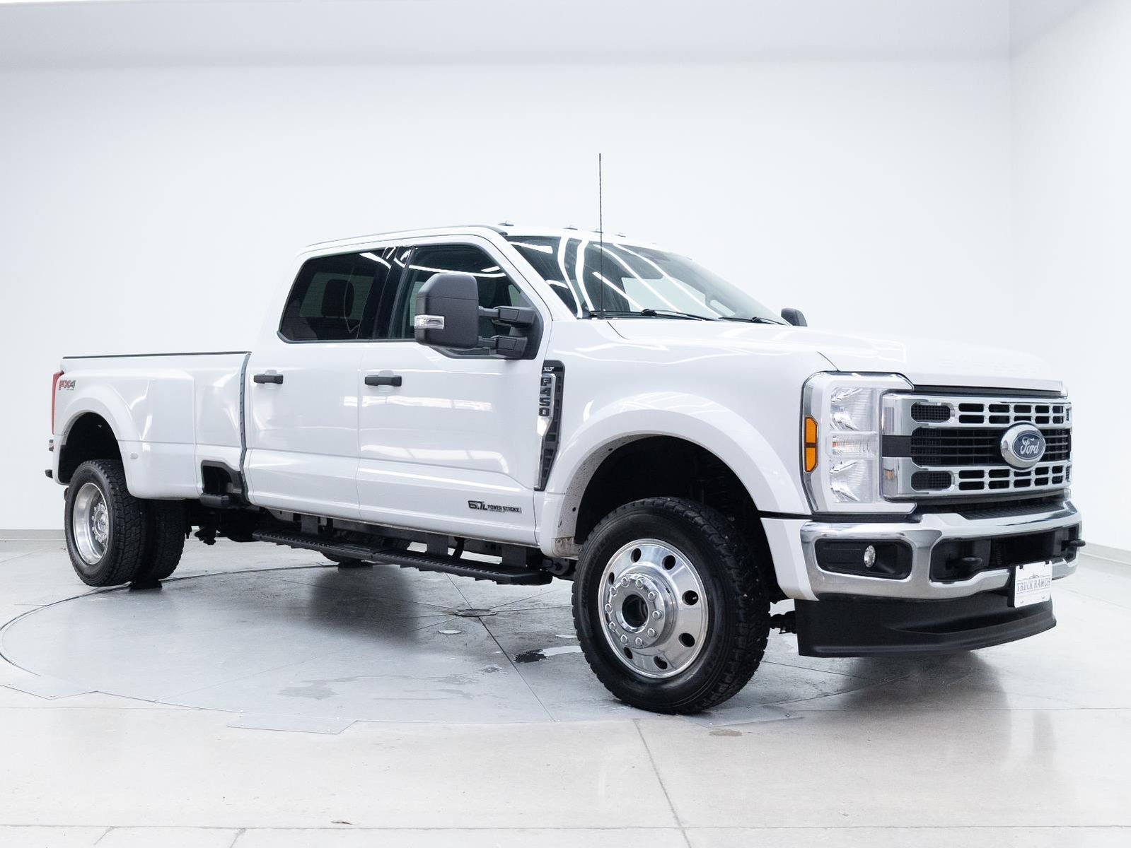 2024 Ford F-450 Super Duty XLT