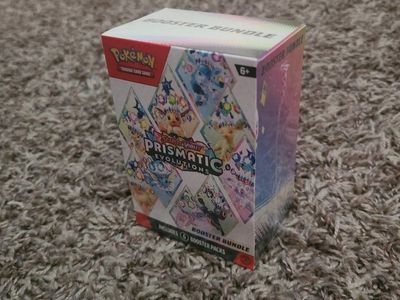 Pokemon Trading Card Game: Prismatic Evolutions Booster Bundle - 6 Packs 70$