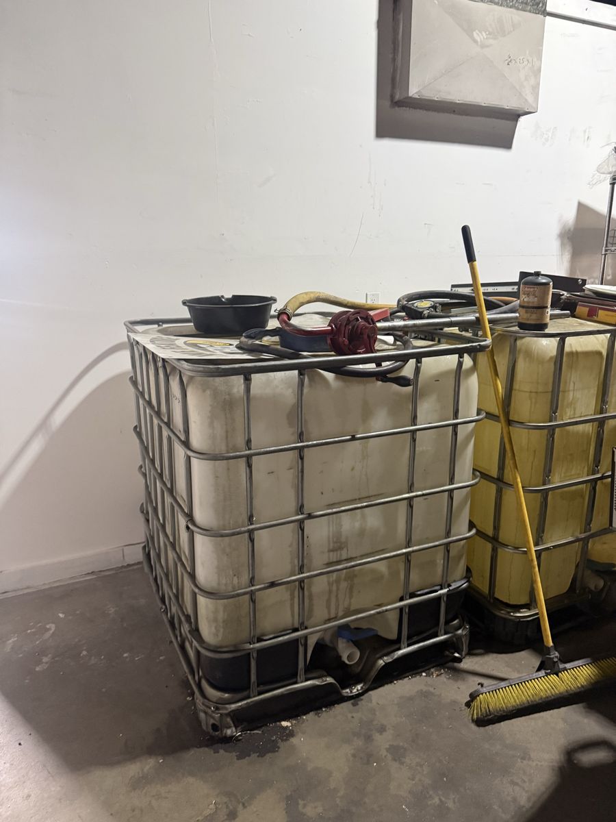 Used oil tank