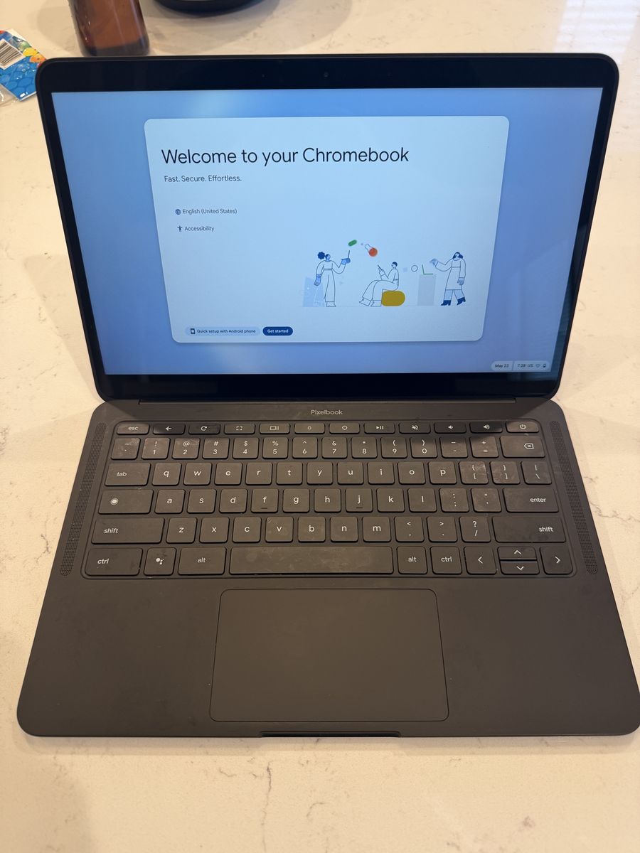 Google Pixelbook Go 13.3" FHD Touchscreen Chromebook - i5-8200Y 8GB RAM 128GB SSD - good condition