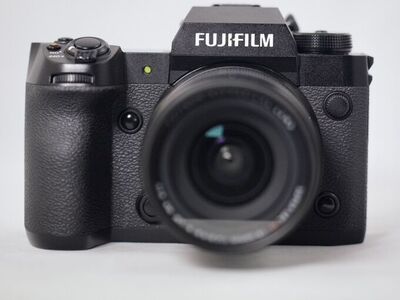 Fujifilm X-H2 (Body only)