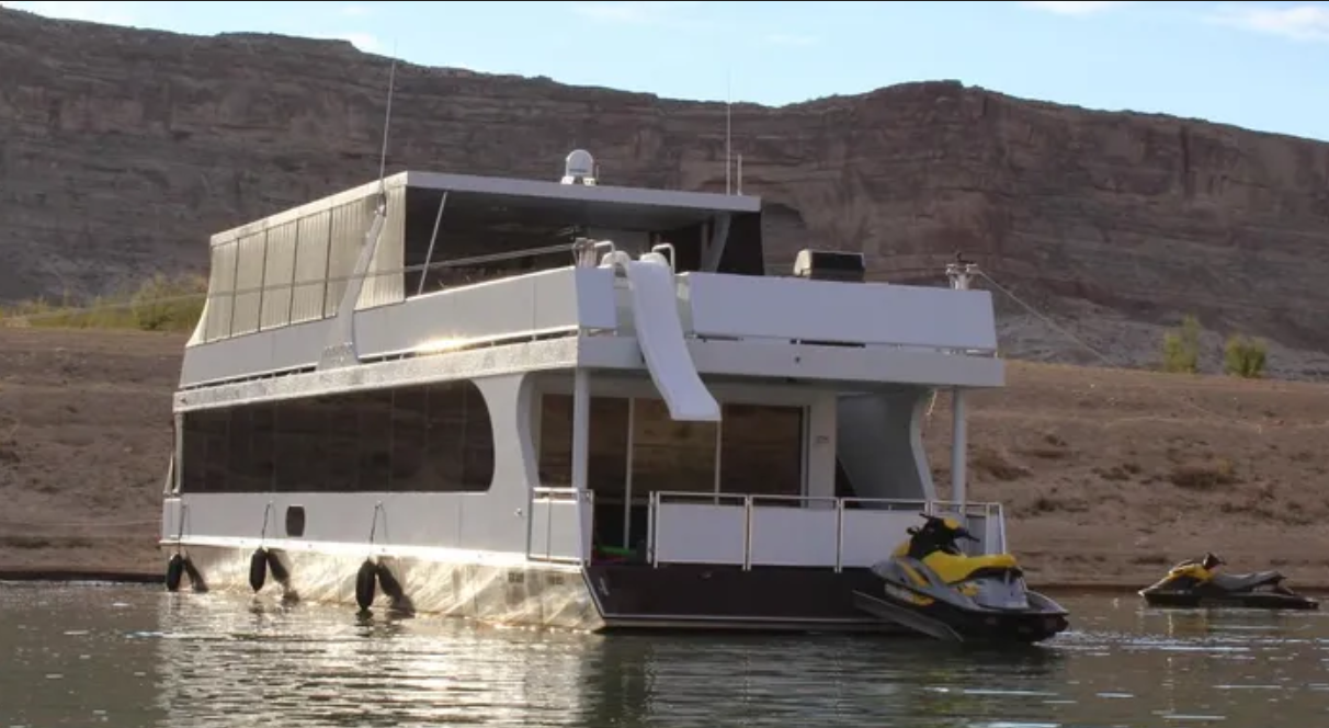 Antelope Point Marina Houseboat *Evolution Trip #4* (JUNE 17-23)