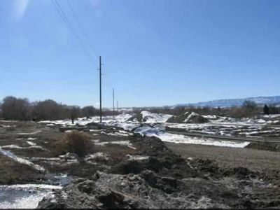 Lot available on Main St. !