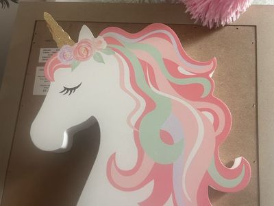 Girls' Unicorn Bedroom Decor