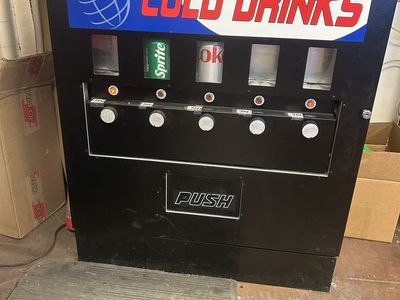 Cold Drinks Vending Machine - 5 Selection