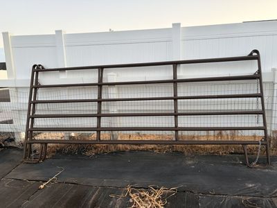 12 foot fence panels. Good shape. No longer have horses.