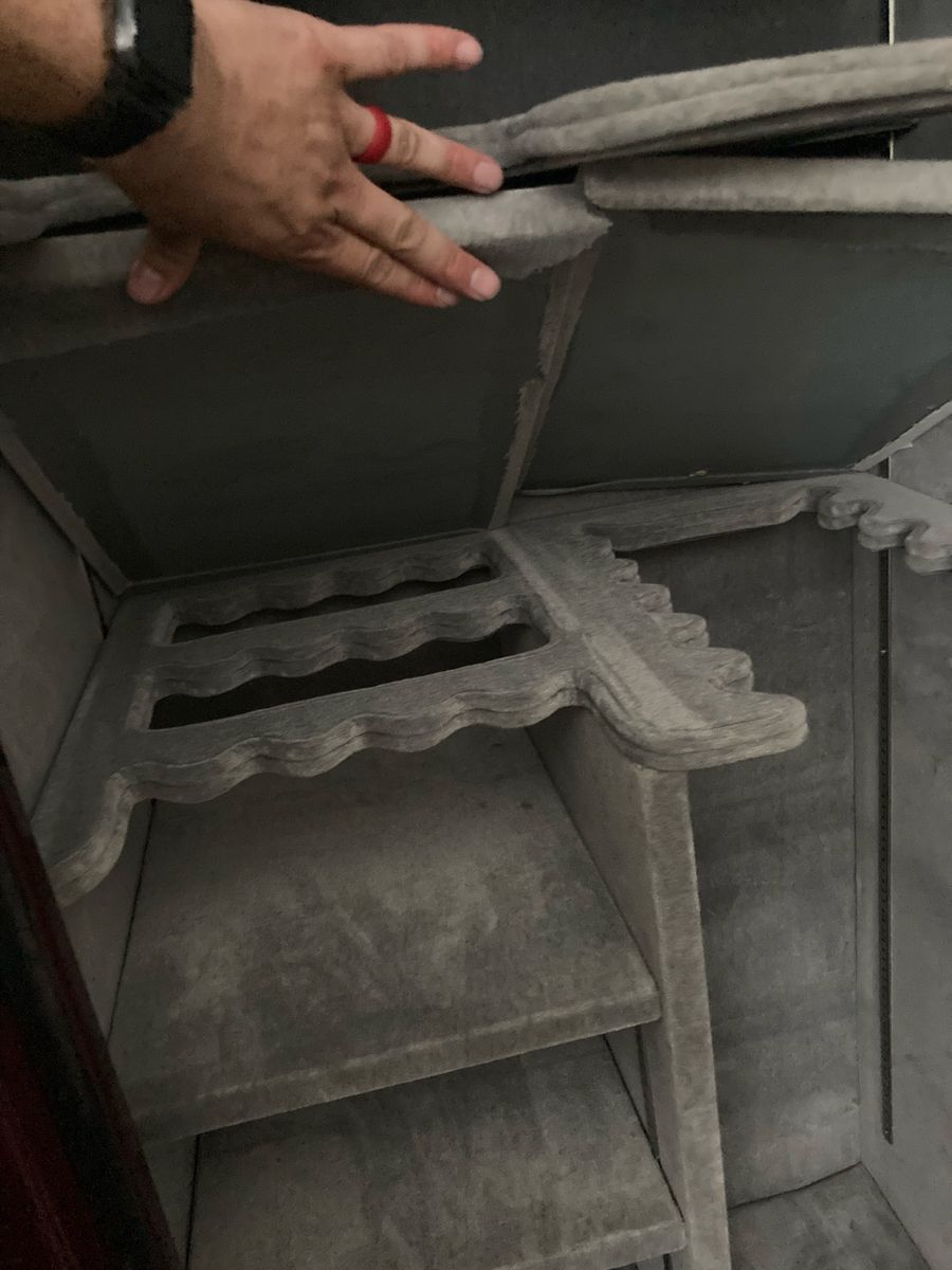 Main image 7