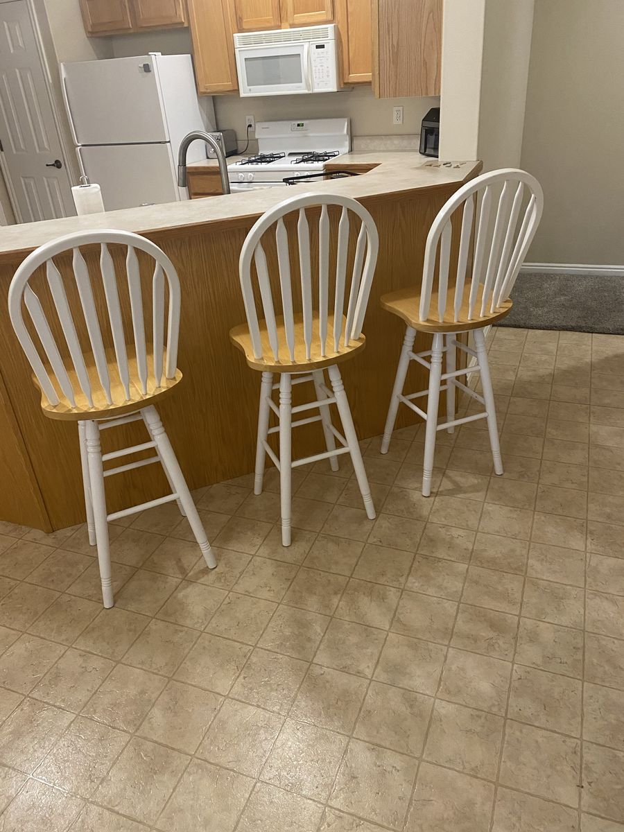 Matching set of Bar Stools 