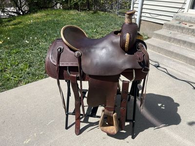 Roping Saddle