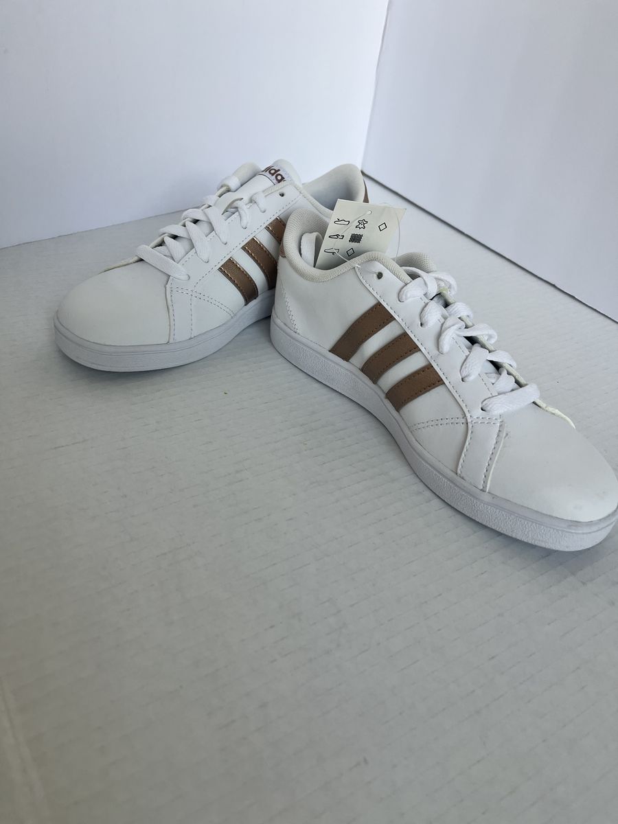 Brand New Adidas Baseline K Sneakers
