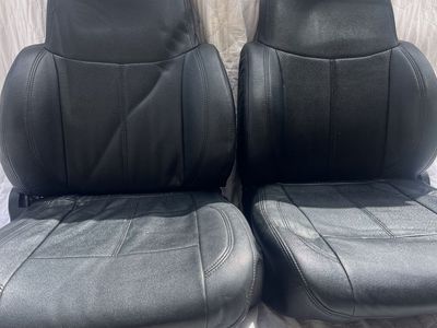 Suzuki Samurai or Jimmy front seats