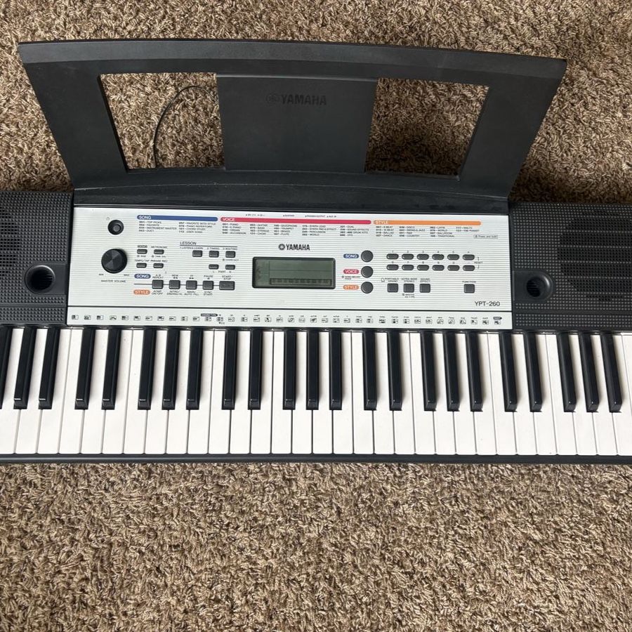 Piano Keyboard 61 Key Yamaha YPT-260