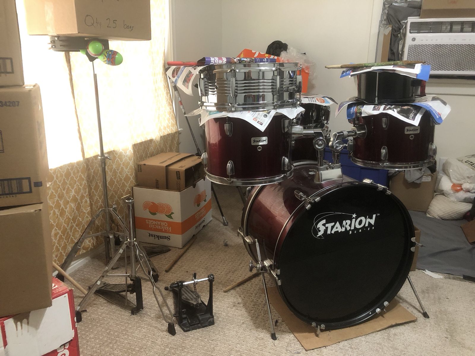 Starion 5-Piece Drum Set - Wine Red Metallic with Hardware and Snare