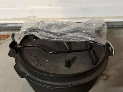 Camp Chef Dutch Oven