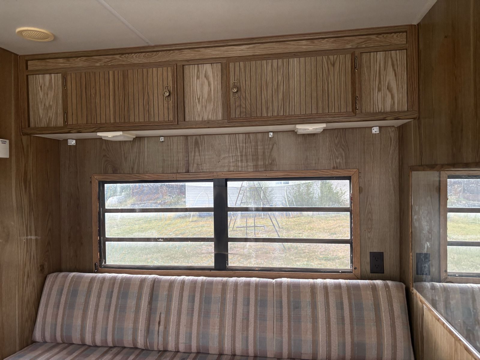 Main image 13