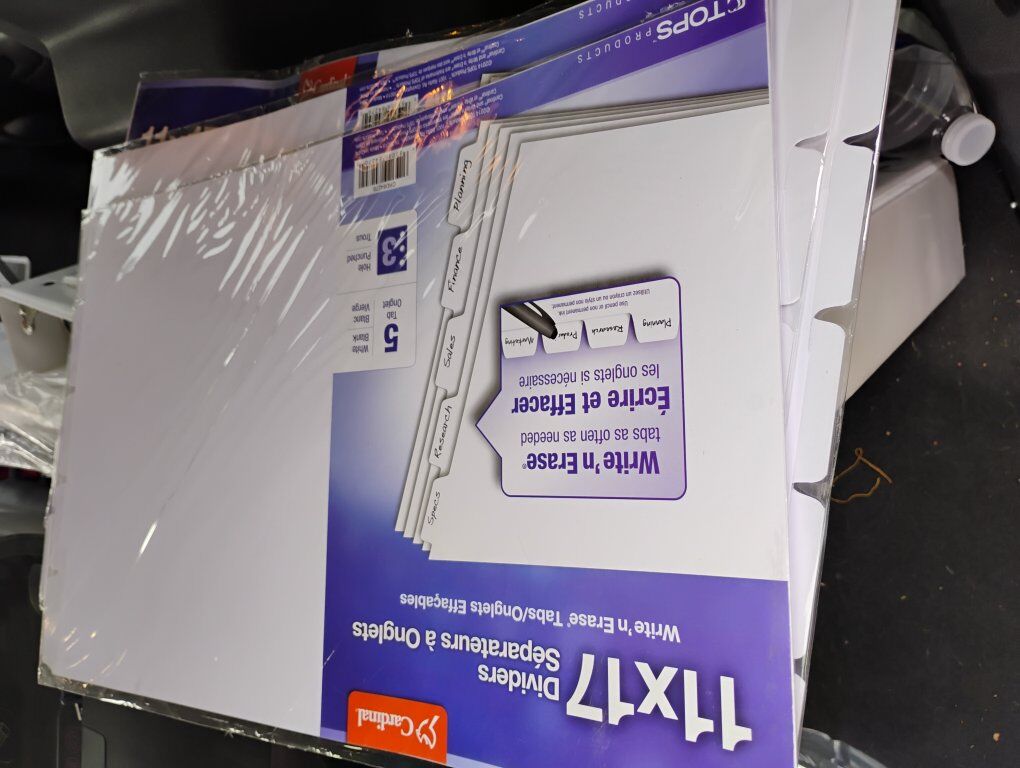 Avery 11x17 Binder New White