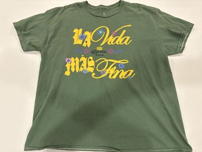 Corona Extra 'La Vida Más Fina' Graphic T-Shirt Green Size XL