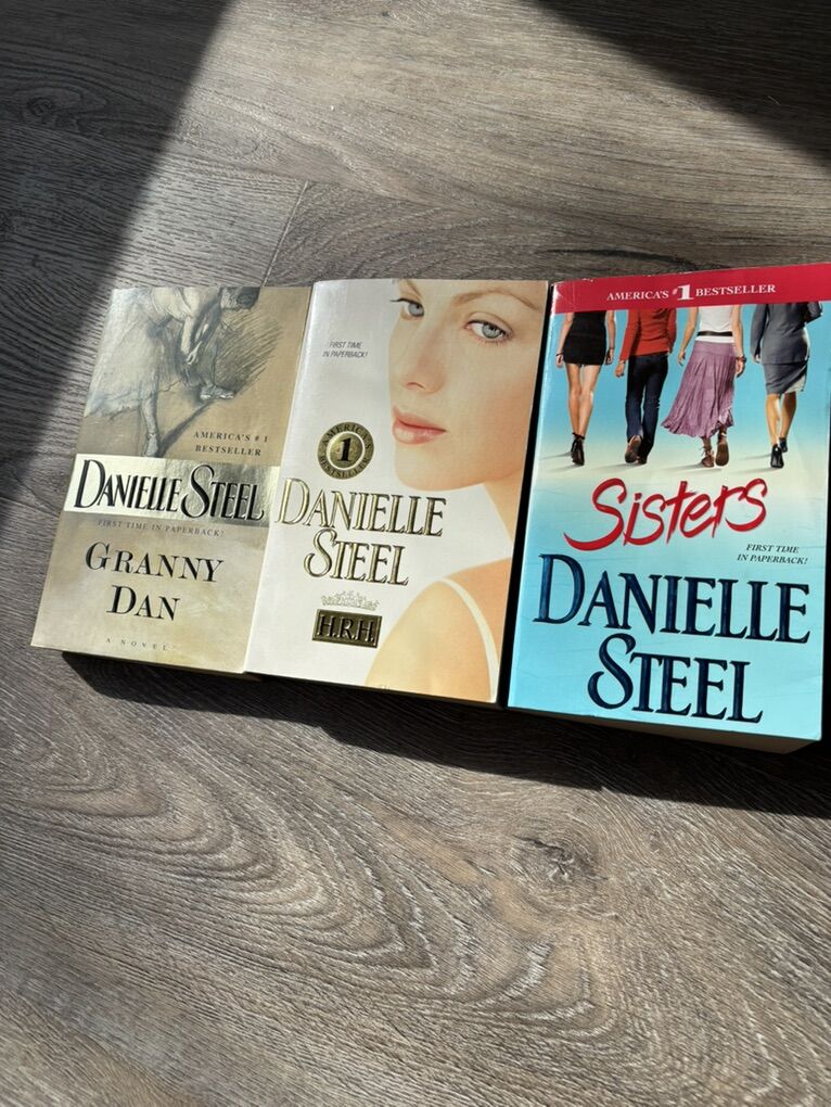 Danielle Steel Paperback Books!