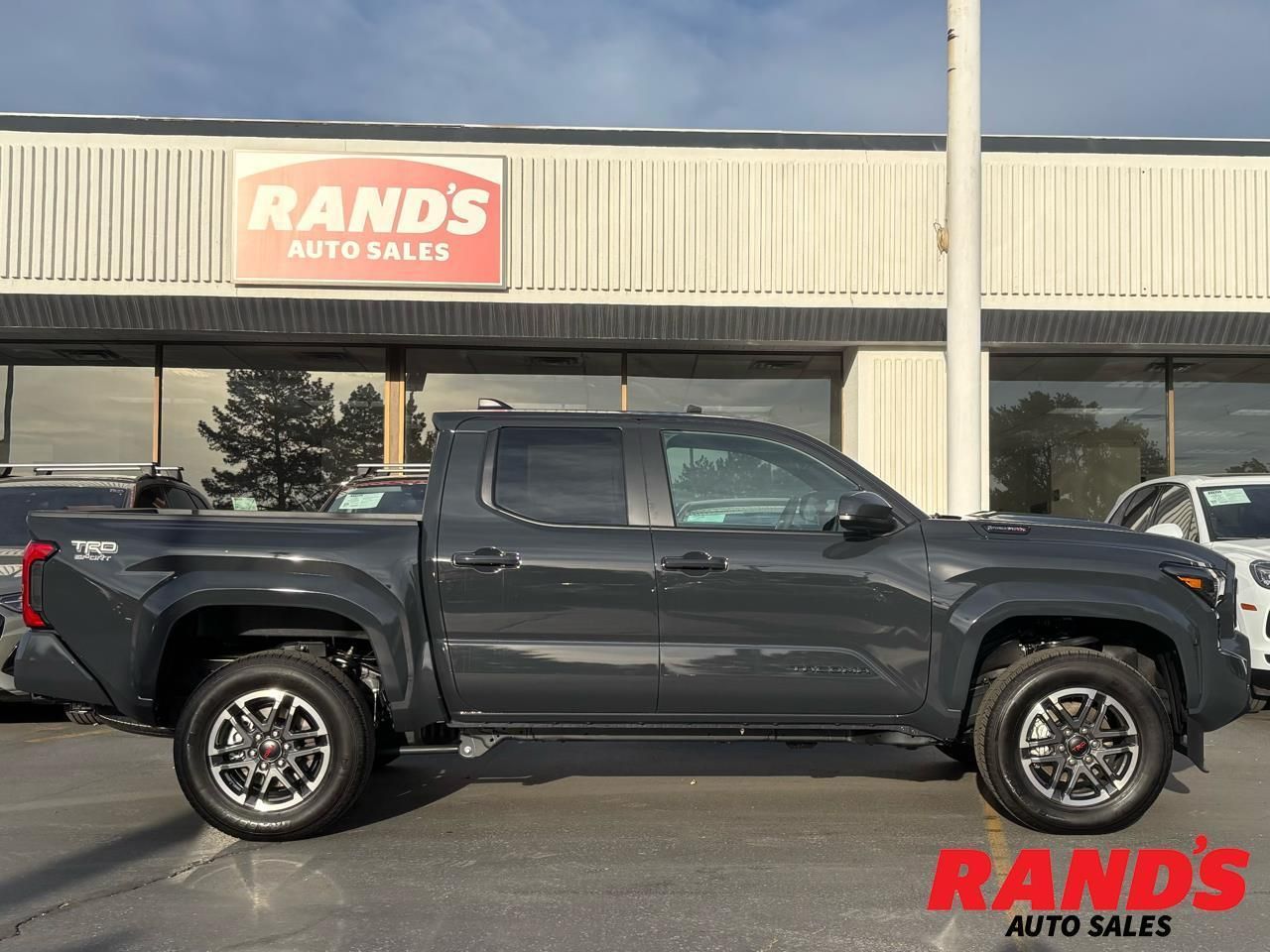 2025 Toyota Tacoma TRD Sport HV
