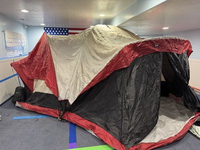 Ridgewood by Kelty HUGE family camping tent - 3 rooms, 8-10 people!