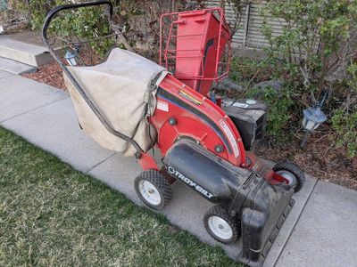 Lawn vacuum wood chipper electric start Troy Bilt