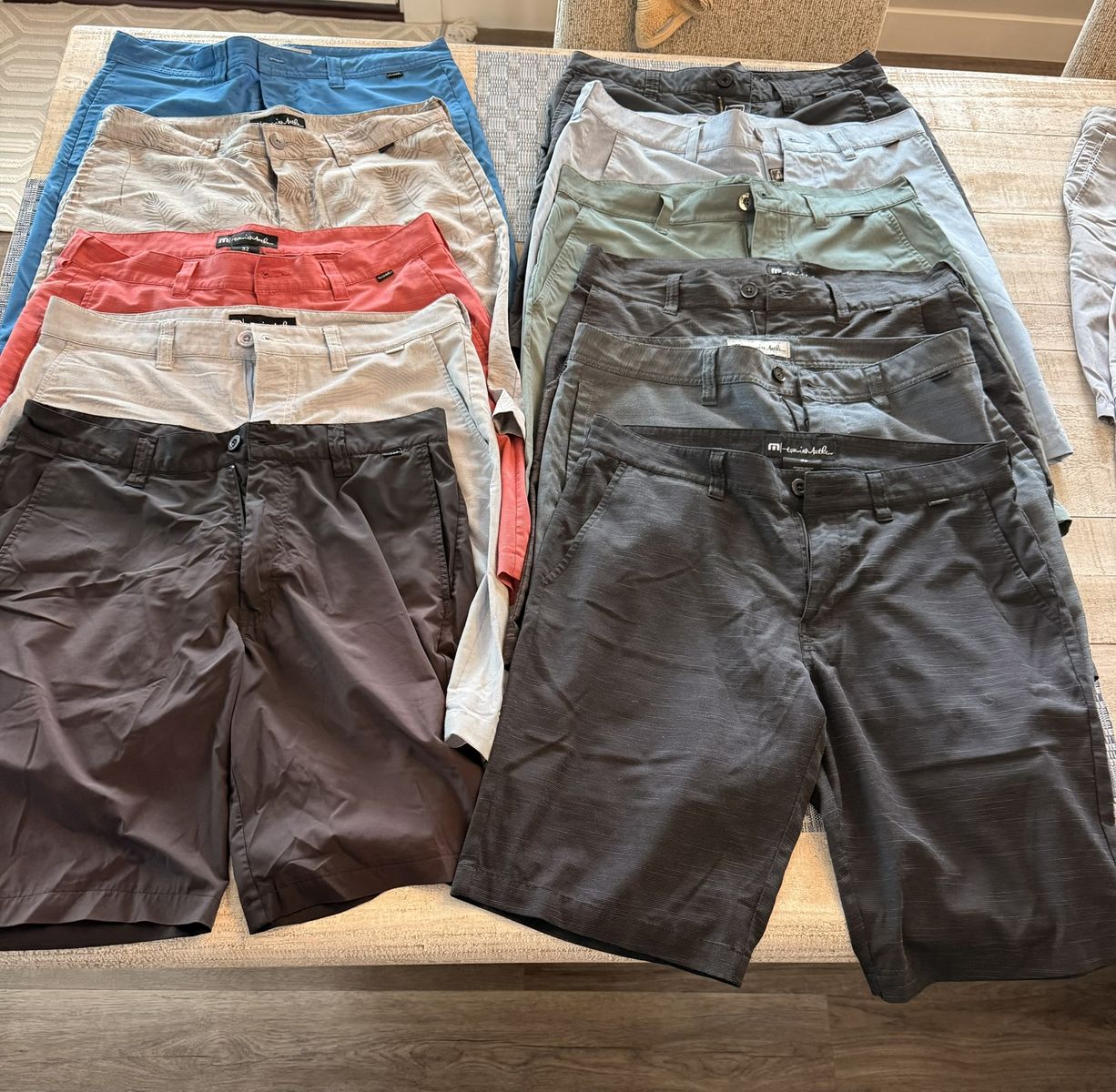 11 Pair TravisMathew Men’s Golf Shorts Lot Size 32