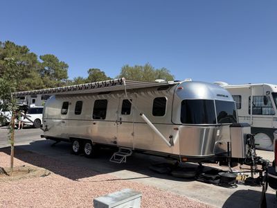 2022 33 Classic Airstream- *Upgraded*