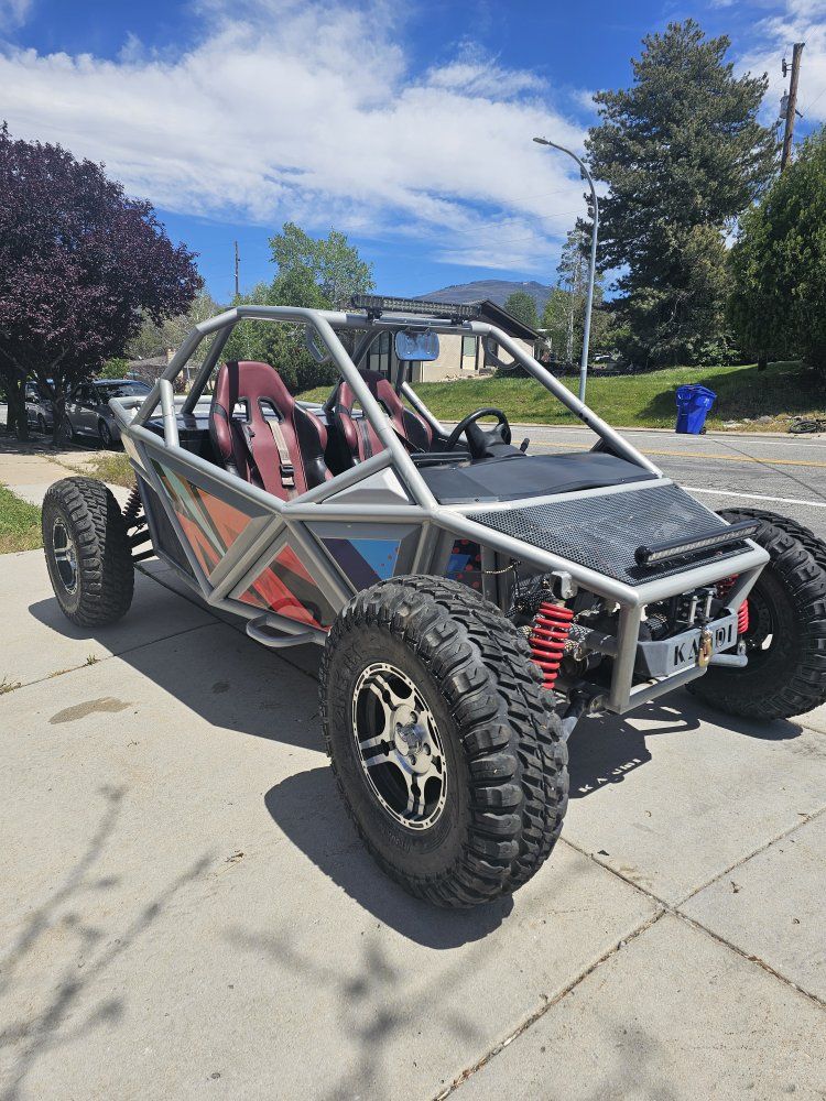 4x4, Side by Side, UTV, Off Road. Electric-Lithium-Ion batteries