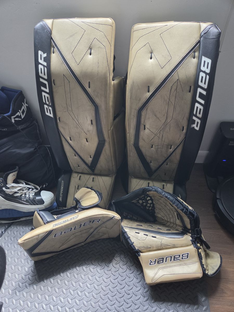 Goalie Gear - Senior