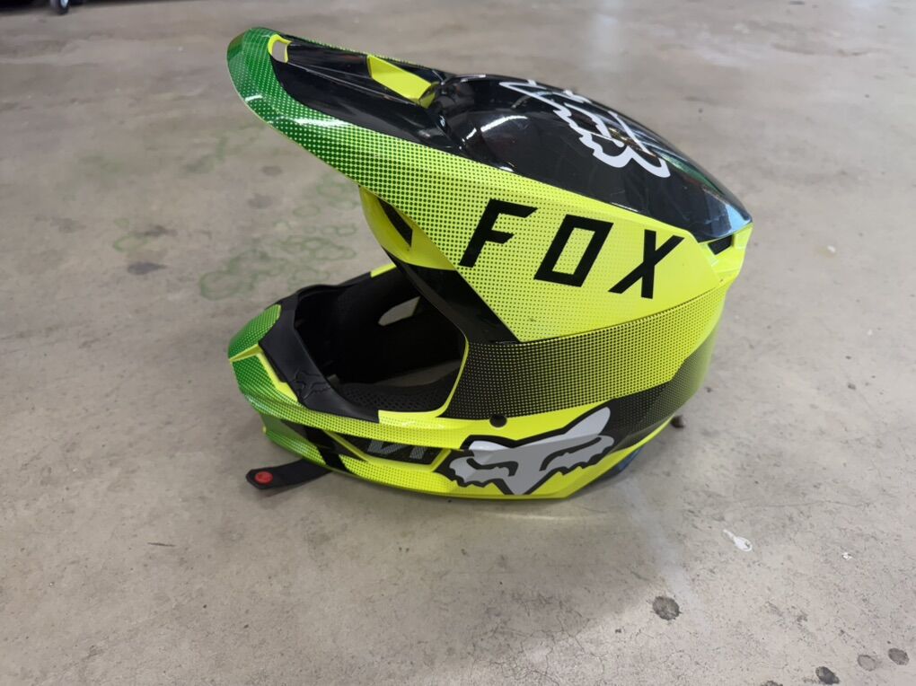 Fox Dirt Bike Helmet Size Small