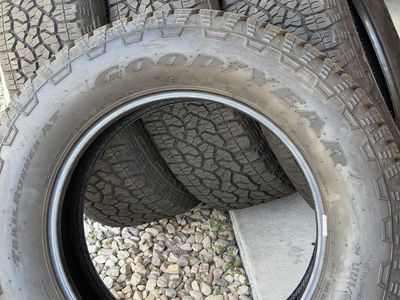 New set of tires 275/65/20