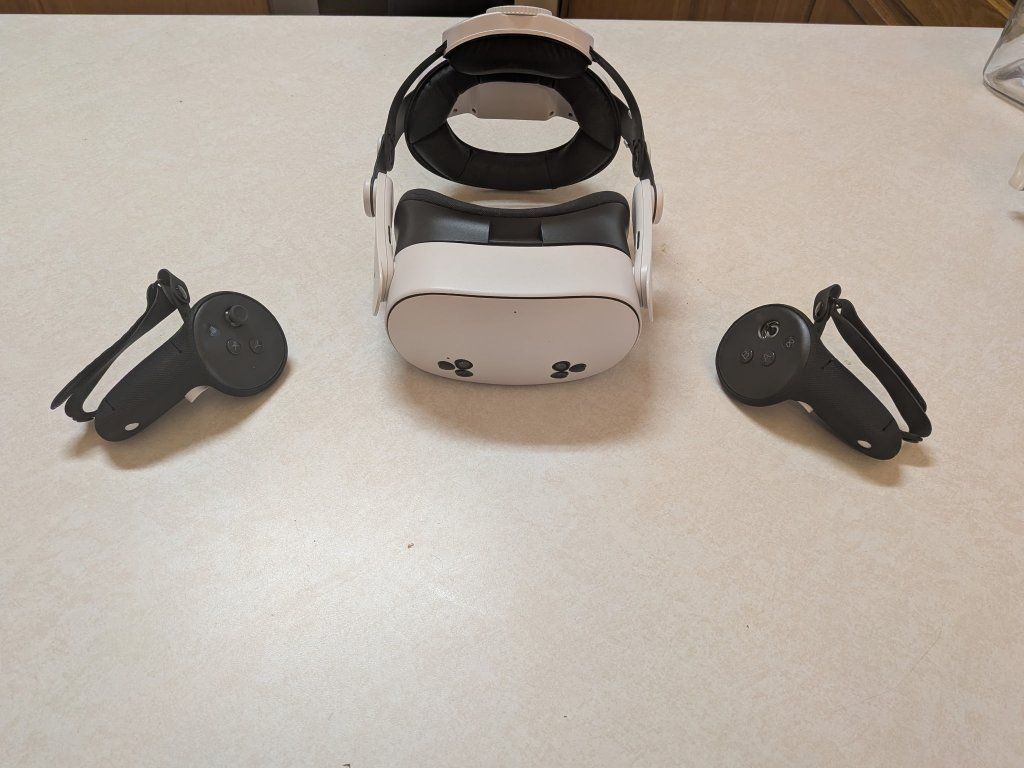 Meta Quest 3S VR 256GB Headset with Controllers and Comfort Strap