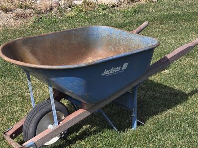 Contractor wheel barrow