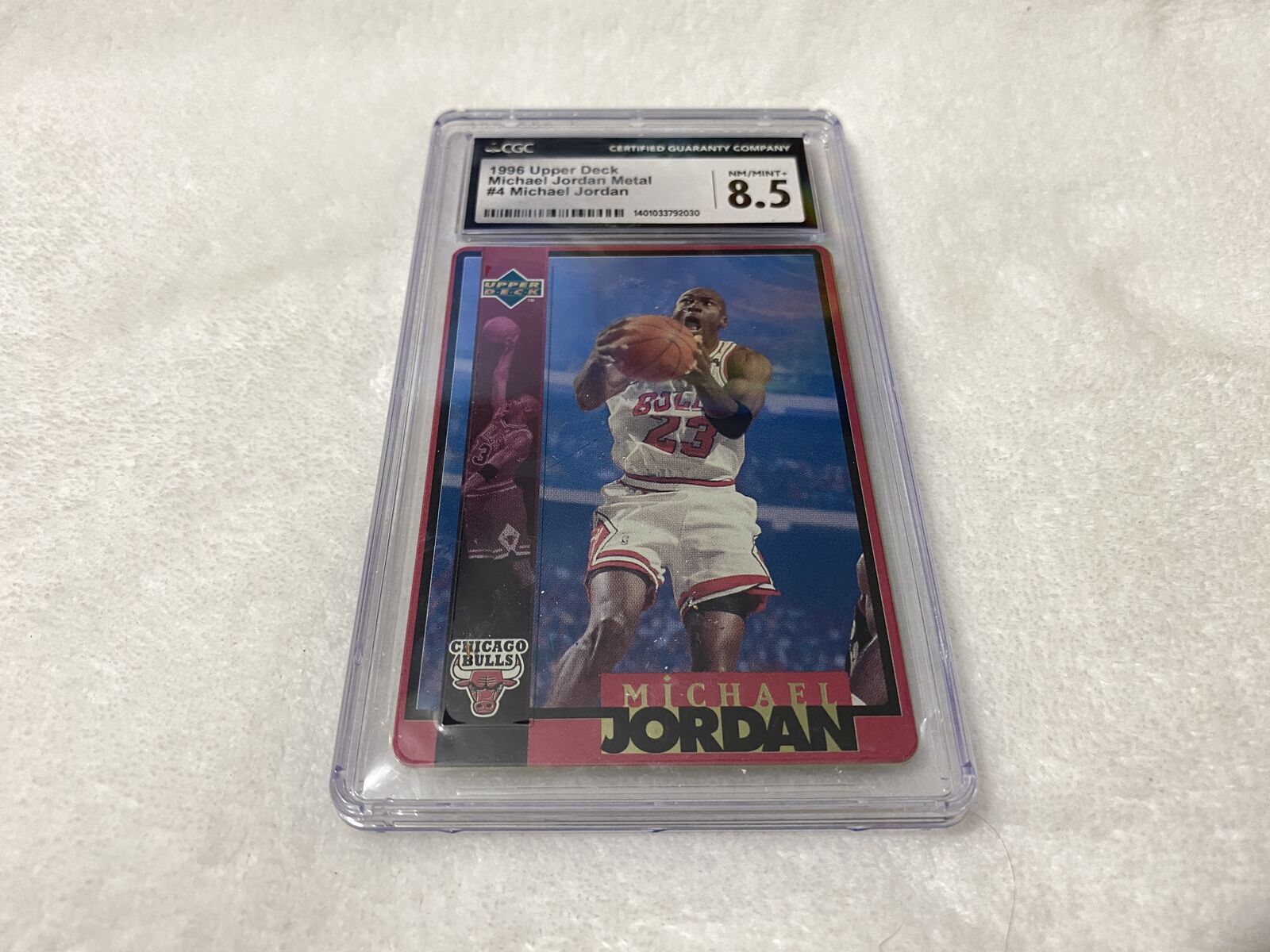 Michael Jordan 1996Upper Deck #4 Metal graded 8.5