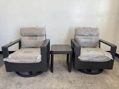 COSTCO OUTDOOR PATIO ROCKING SWIVEL CHAIR SET